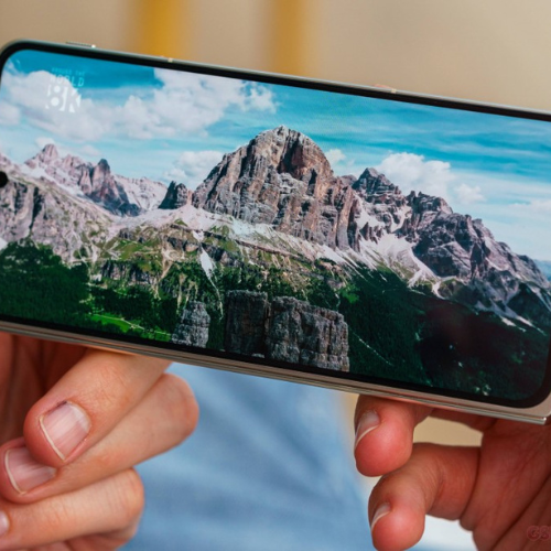 OPPO Find N3 – Smartphone pieghevole con doppio schermo e prestazioni di fascia alta (ricarica rapida da 67 W)