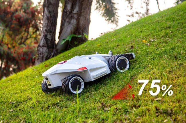 Robot tagliaerba